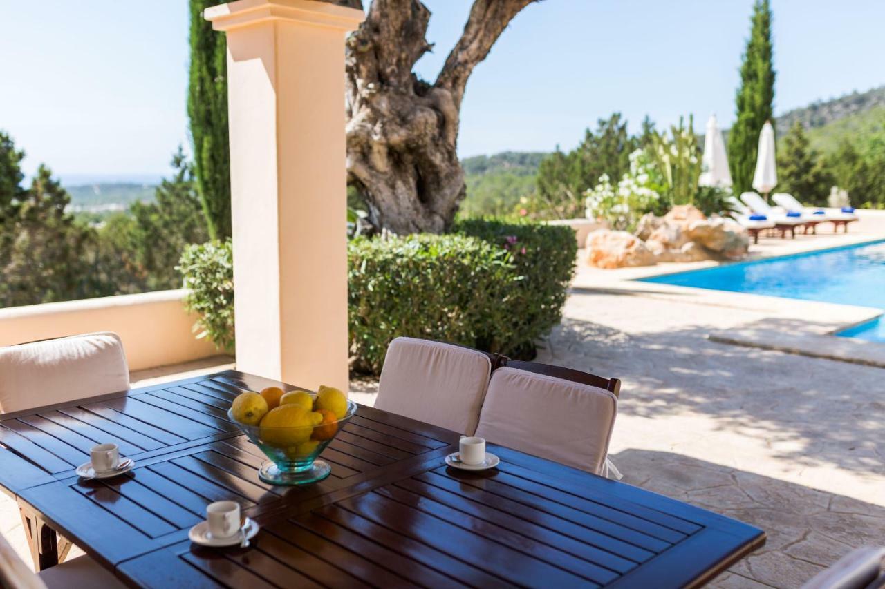 Villa Ca Na Vinya Cala Tarida  Exterior foto